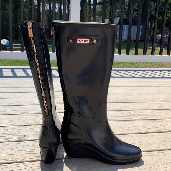 Hunter Shoes - Hunter Black Wedge Tall Rain Boots